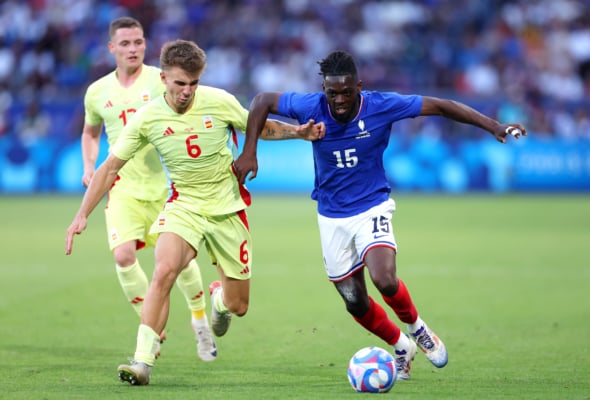 罗马诺：签下西蒙斯前，切尔西一直将出售球员作为优先事项